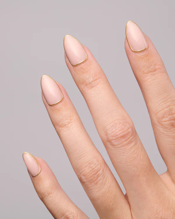Golden Line (Medium, Almond) - Soft Gel Press Ons